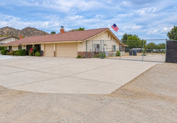 27390 Alessandro Blvd, Moreno Valley, CA 92555