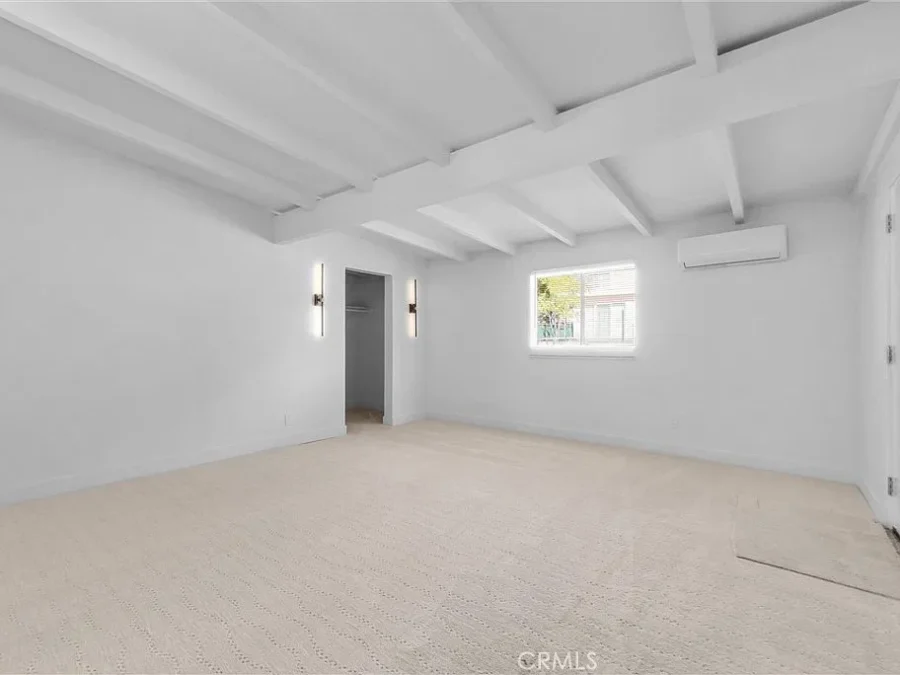 236 S San Jacinto, Hemet, CA 92543