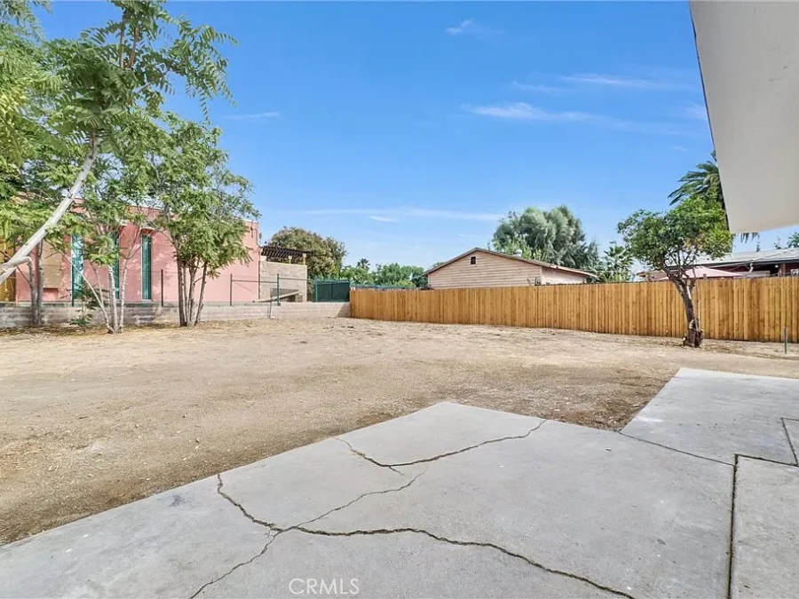 236 S San Jacinto, Hemet, CA 92543