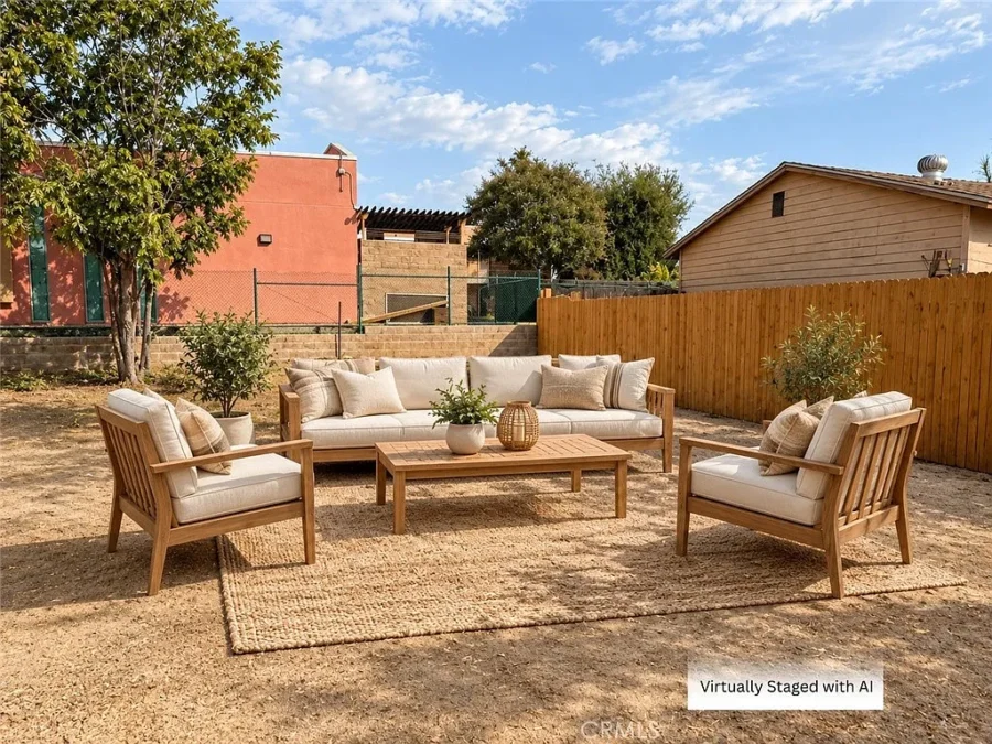 236 S San Jacinto, Hemet, CA 92543